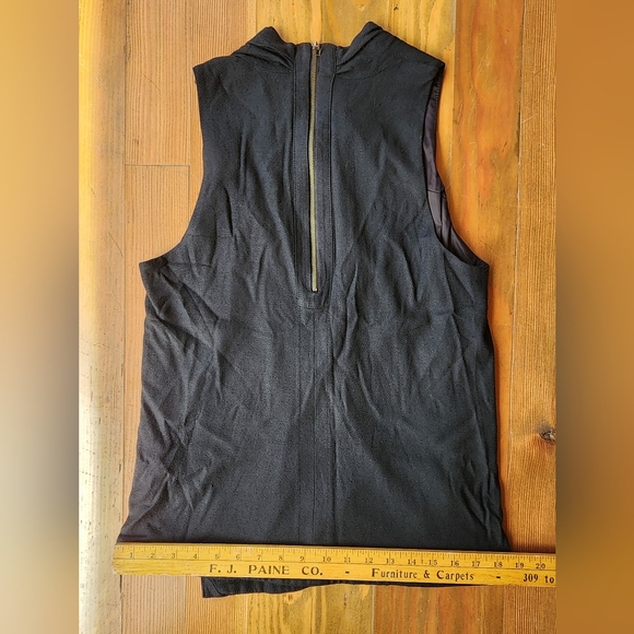 Helmut Lang L black drape top viscose GUC with snags - Picture 7 of 11